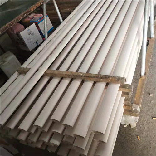 為什么越來(lái)越多人去選擇木紋鋁方通廠家